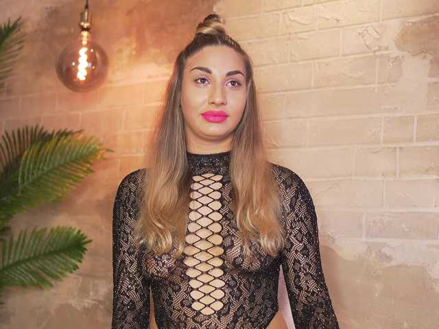 lilyandersonn live cam on BongaCams