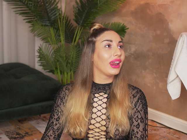lilyandersonn live cam on BongaCams