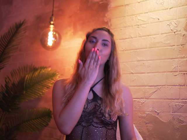 lilyandersonn live cam on BongaCams
