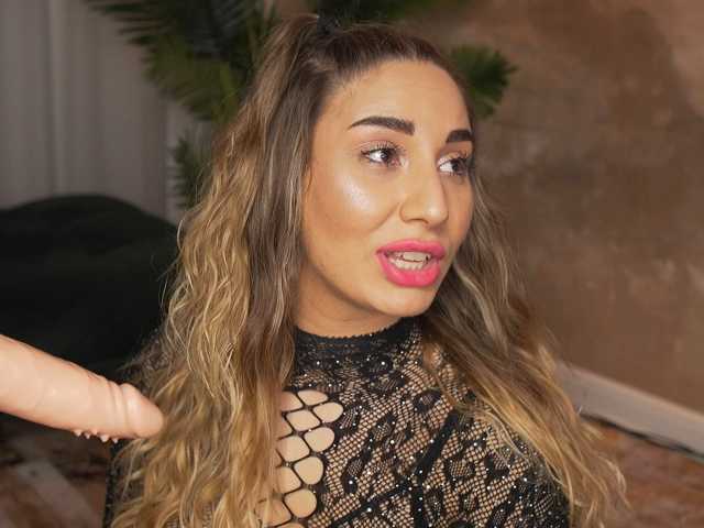 lilyandersonn live cam on BongaCams