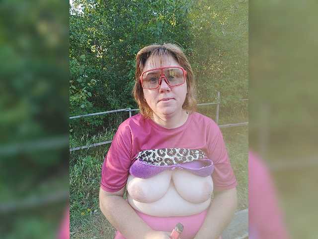 TravelChat live cam on BongaCams