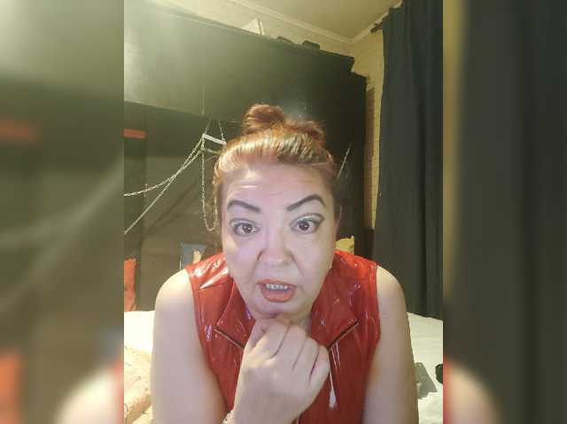 Aiaa live cam on BongaCams