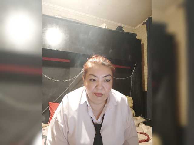Aiaa live cam on BongaCams