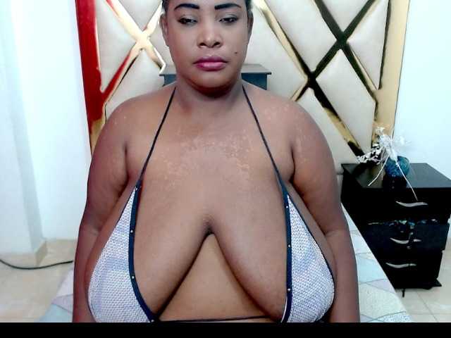 TETONA4U live cam on BongaCams