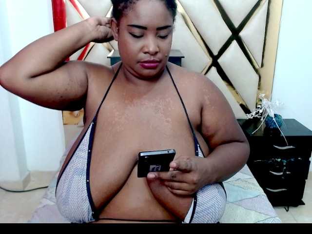 TETONA4U live cam on BongaCams