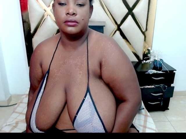 TETONA4U live cam on BongaCams