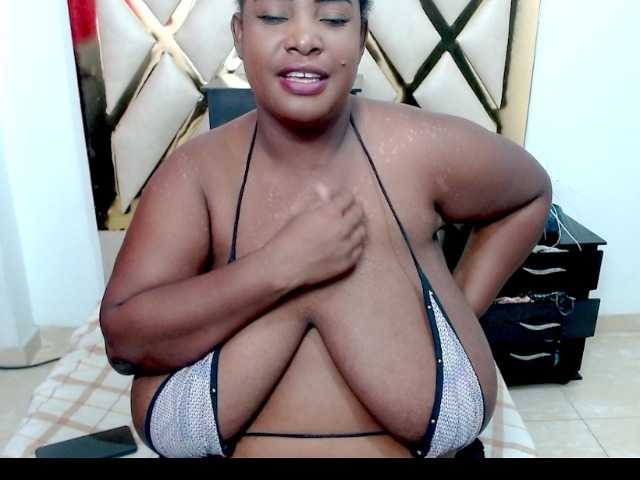 TETONA4U live cam on BongaCams