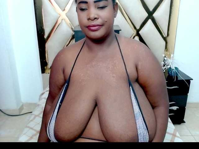 TETONA4U live cam on BongaCams