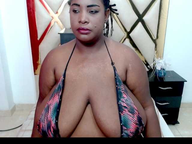 TETONA4U live cam on BongaCams