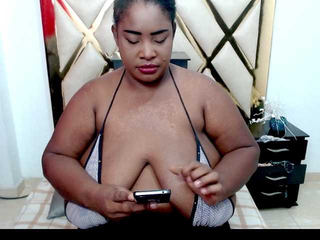 TETONA4U live cam on BongaCams