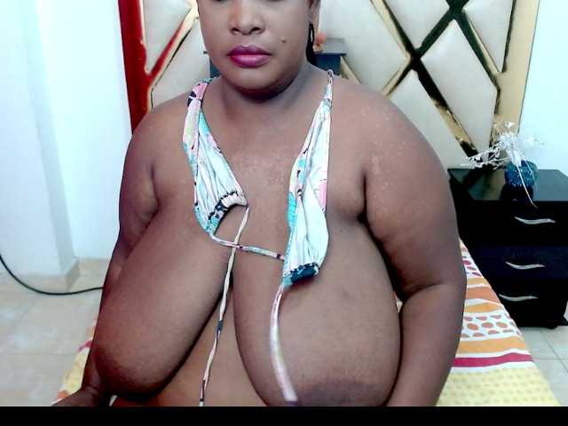 TETONA4U, live now on BongaCams