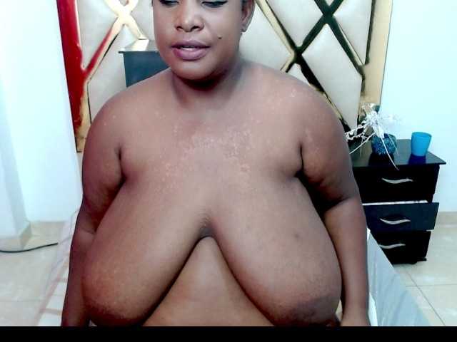 TETONA4U live cam on BongaCams
