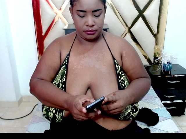 TETONA4U live cam on BongaCams
