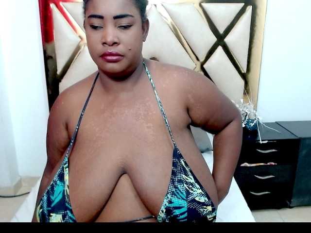 TETONA4U live cam on BongaCams