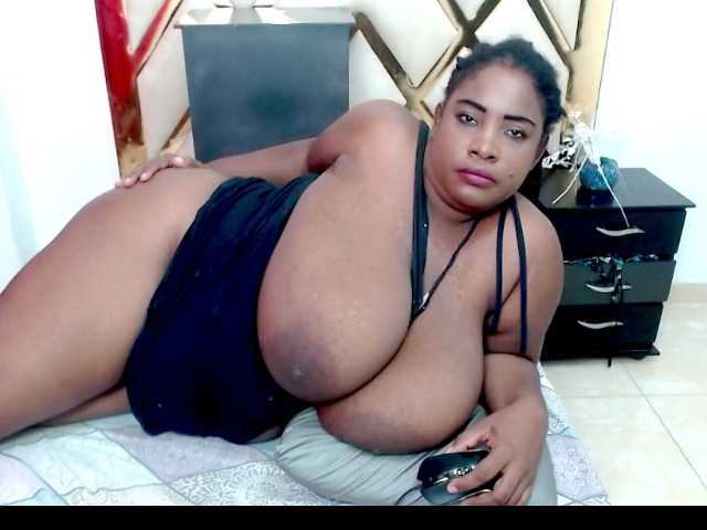TETONA4U live cam on BongaCams