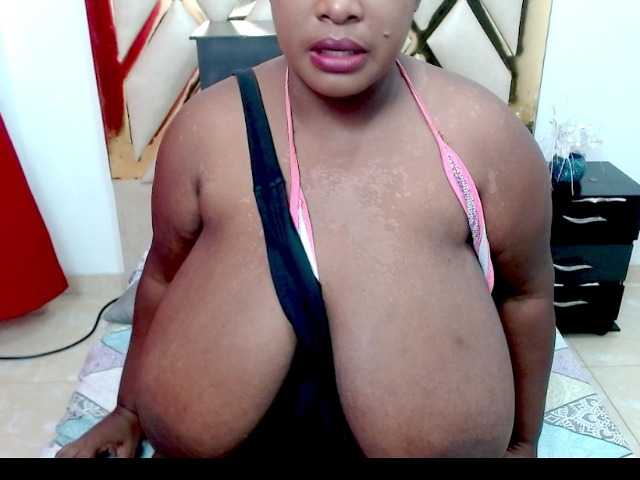 TETONA4U live cam on BongaCams