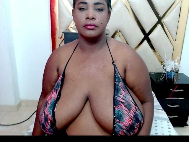 TETONA4U live cam on BongaCams