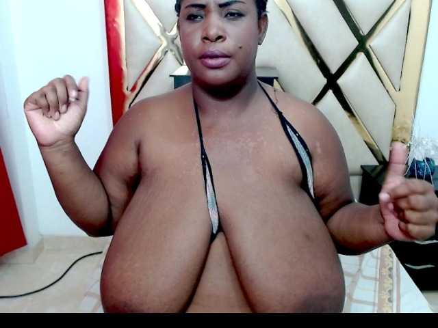TETONA4U live cam on BongaCams