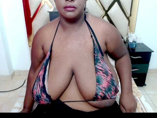 TETONA4U live cam on BongaCams