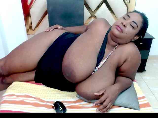 Modelo: TETONA4U