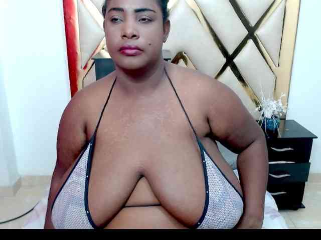 Modelo: TETONA4U