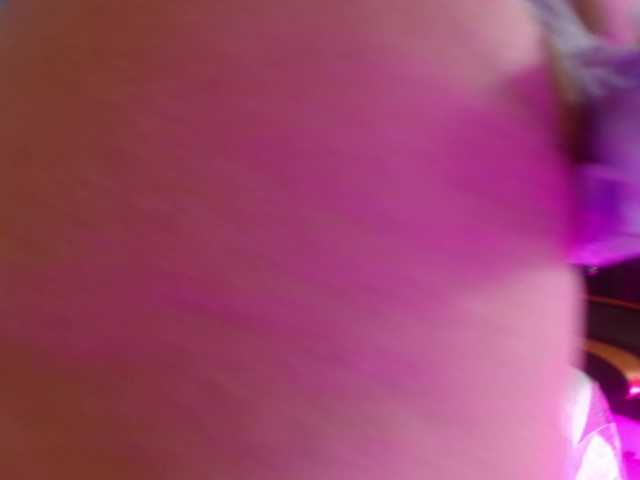 Arii-wish live cam on BongaCams