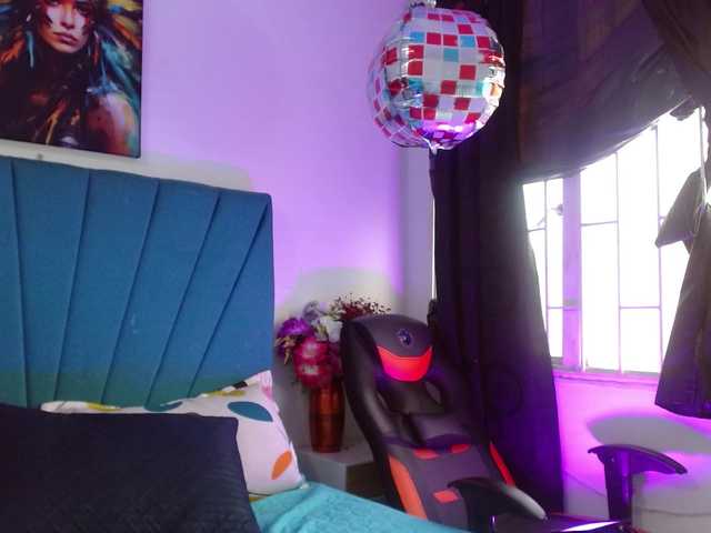 Arii-wish live cam on BongaCams