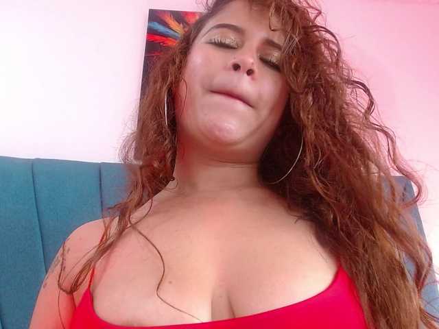 Arii-wish live cam on BongaCams