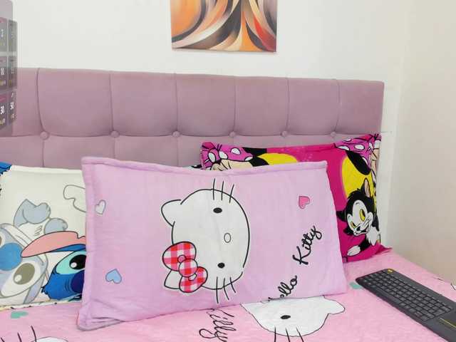 Arii-wish live cam on BongaCams