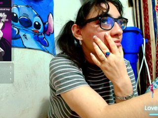 Ellaa_honey
