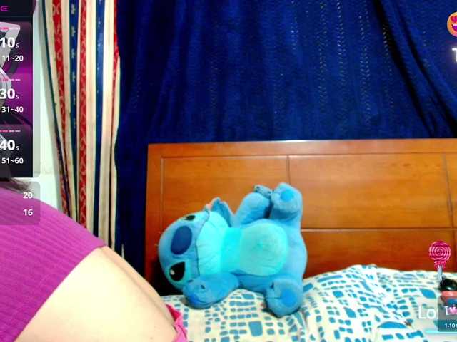 Ellaa-honey live cam on BongaCams