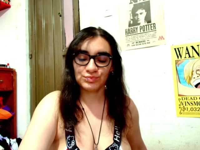 Ellaa_honey