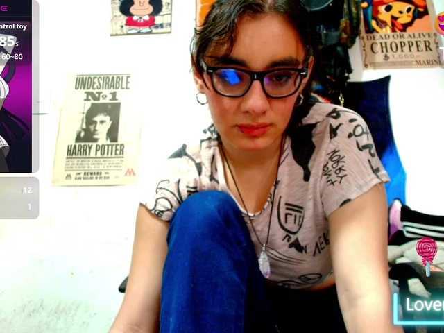 Ellaa_honey