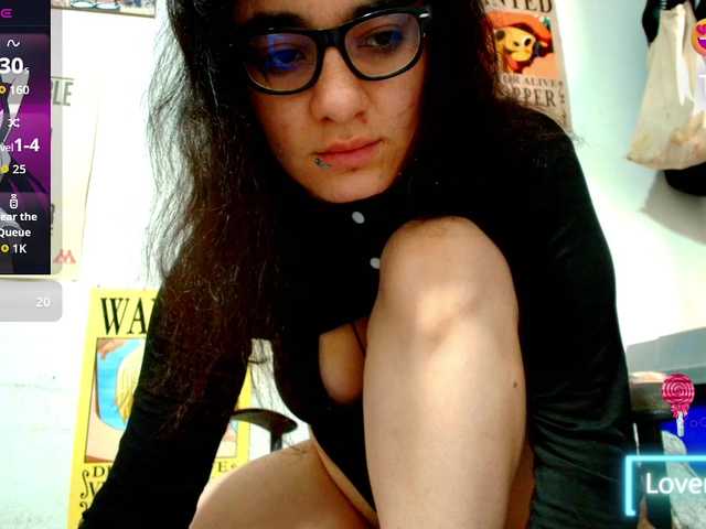 Ellaa_honey