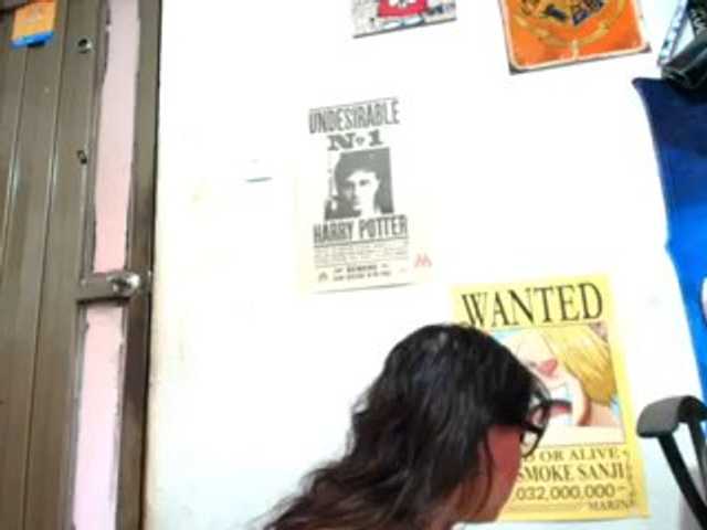 Ellaa-honey live cam on BongaCams