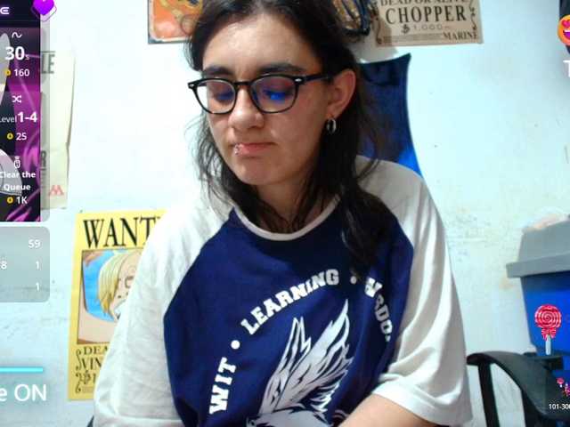 Ellaa-honey live cam on BongaCams