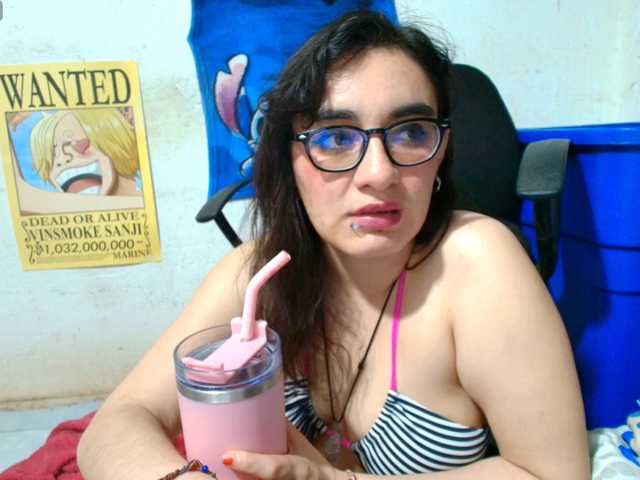 Ellaa_honey