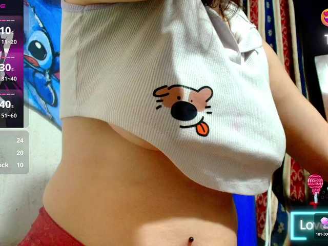 Ellaa-honey live cam on BongaCams
