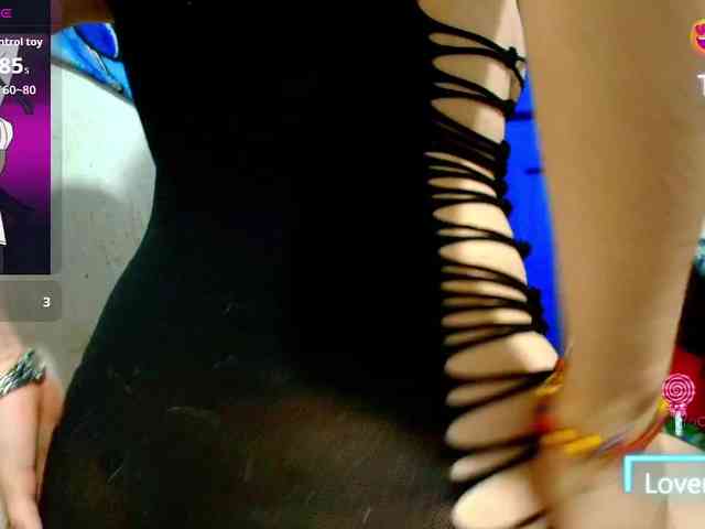 Ellaa_honey webcam