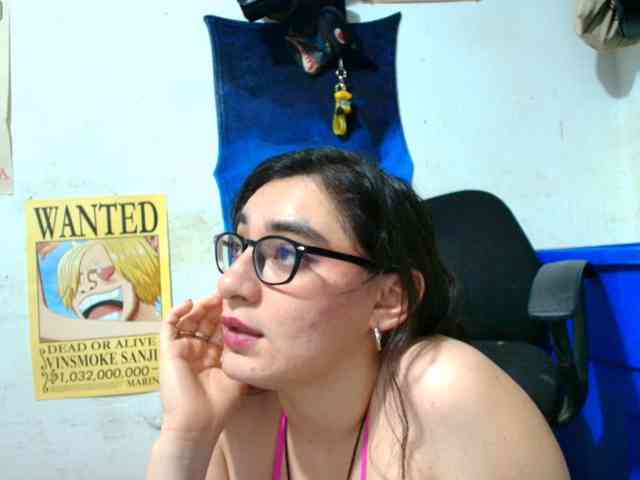 Ellaa_honey