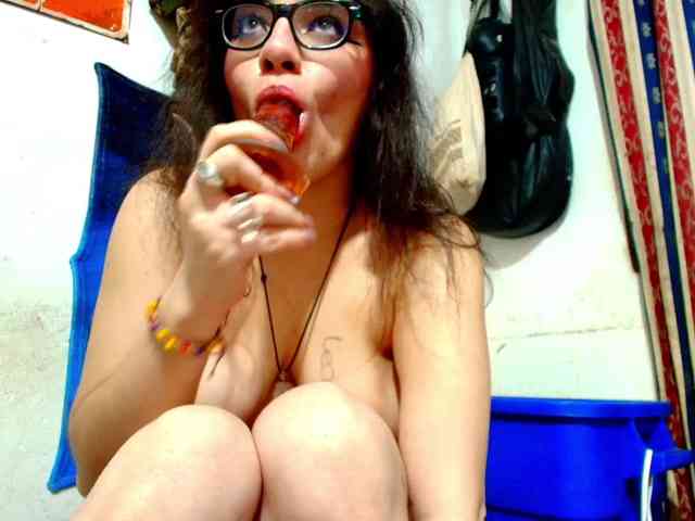 Ellaa_honey