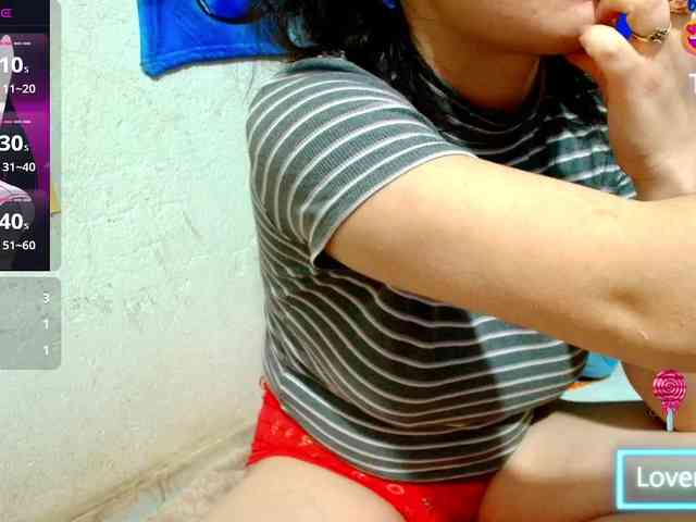 Ellaa_honey