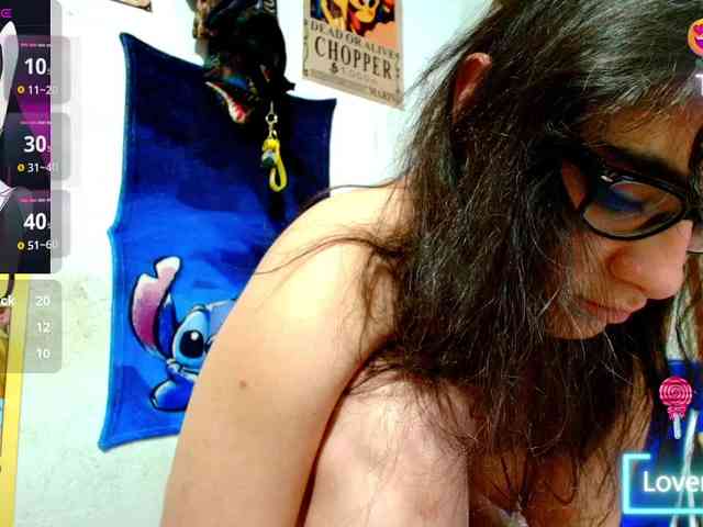 Modèle: Ellaa_honey