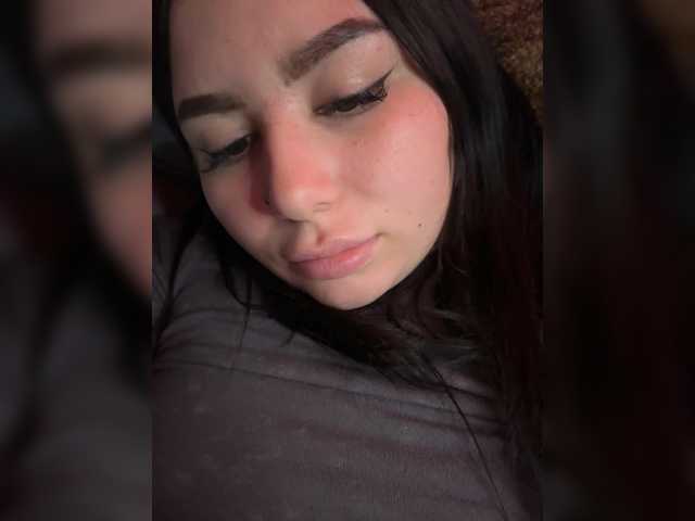 bigASSmodel live cam preview
