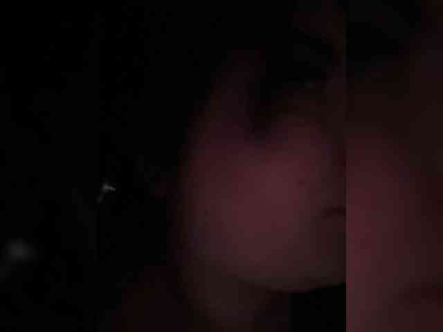 bigASSmodel webcam