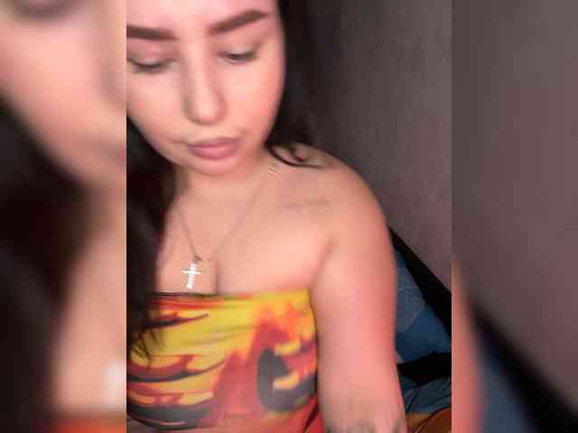 bigASSmodel webcam