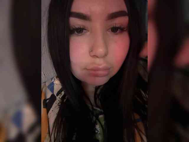 bigASSmodel webcam