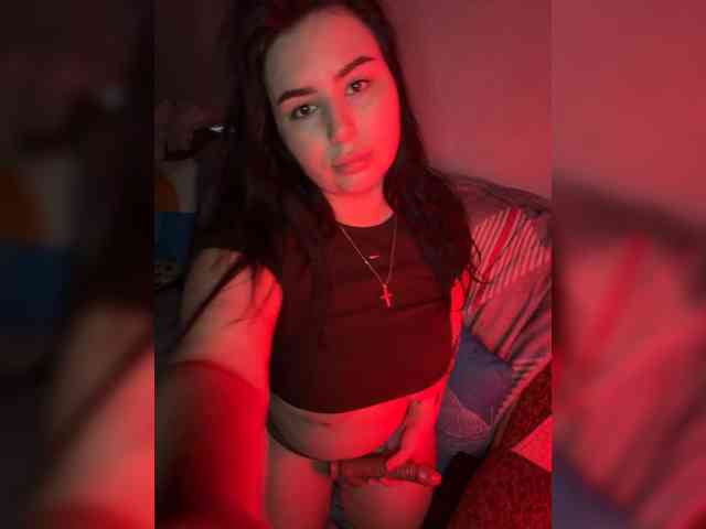 bigASSmodel webcam
