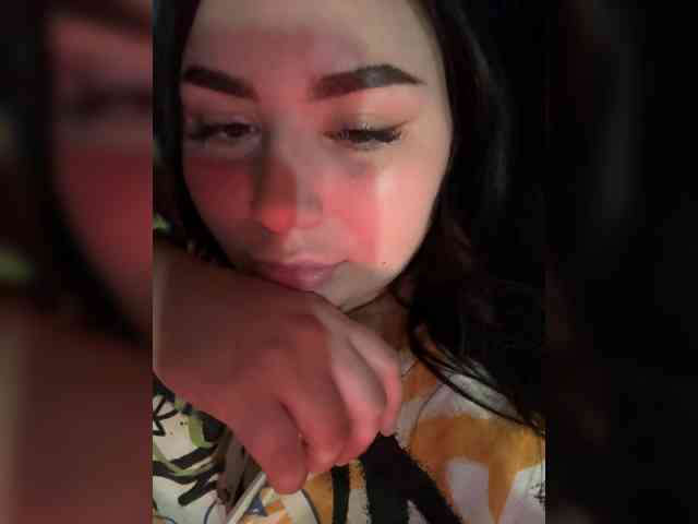 bigASSmodel webcam