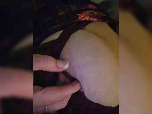 Curvylicious1 webcam